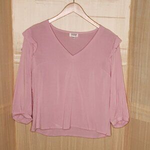 Caralynmirand The Drop Pink Pullover Blouse Medium